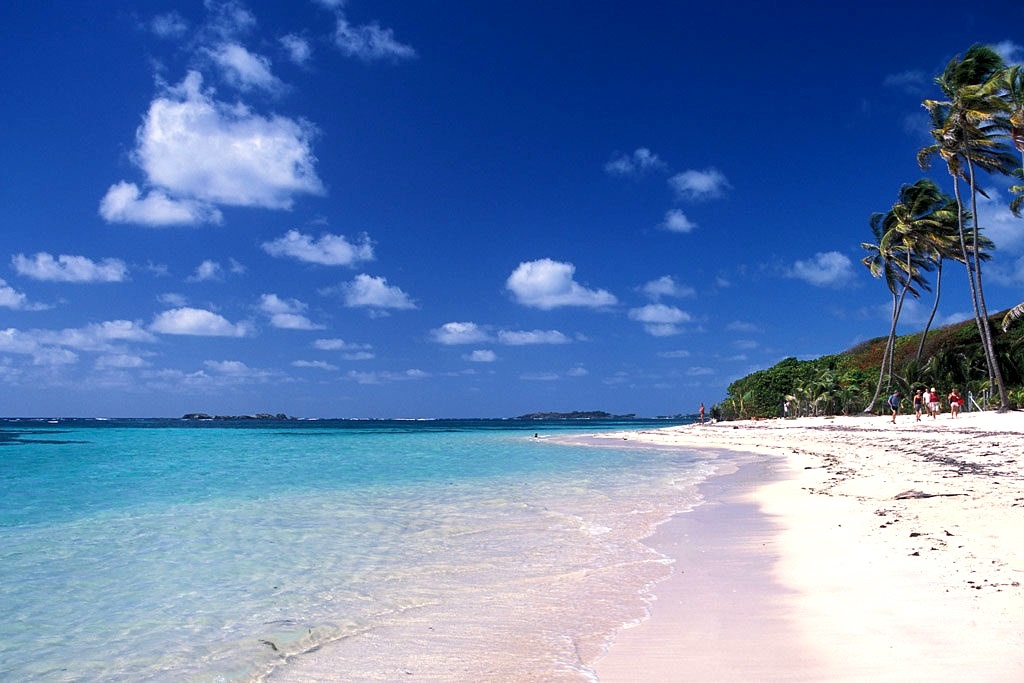 белоснежные пляжи острова Мартиника